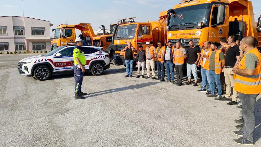 Jandarmadan trafik güvenliği semineri