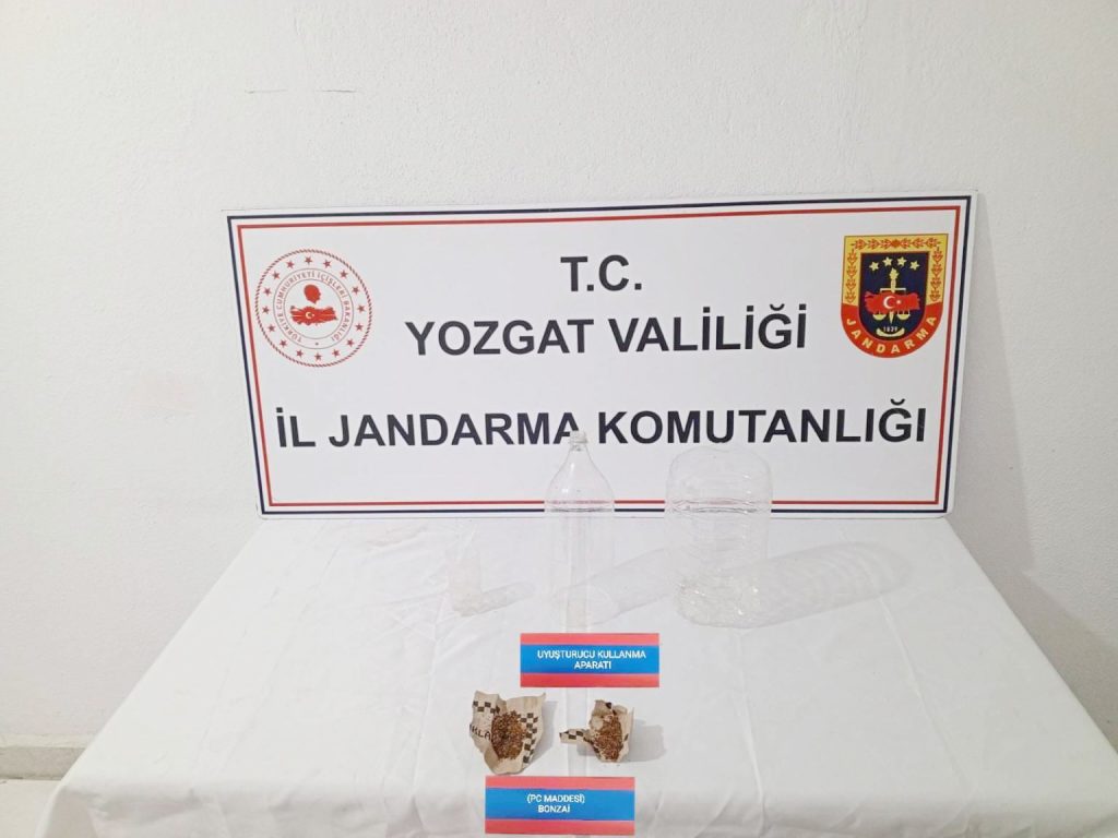 4 şüpheli suçüstü yakalandı