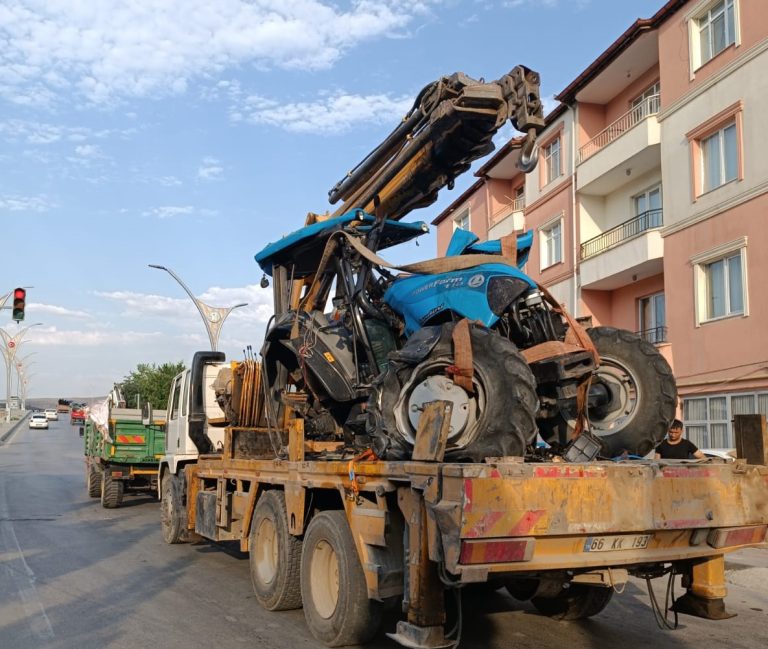 Yerköy’de zincirleme kaza: 1 ölü, 2 yaralı