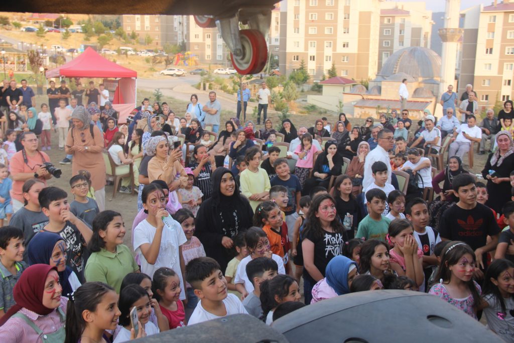 Şenliğin ilk durak Mehmet Hulusi Efendi mahallesi