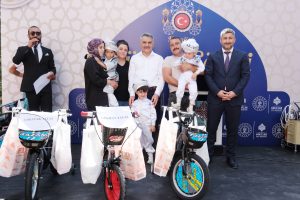 17 çocuk sünnet ettirildi