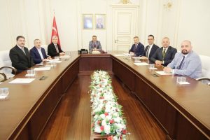 Vali Özkan Başkanlığında sağlık zirvesi