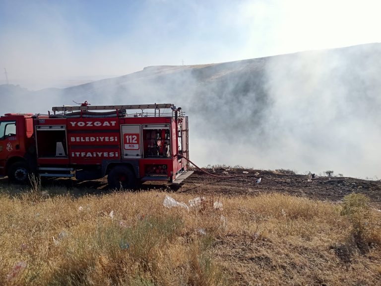 Yozgat’ta çıkan yangın korkuttu