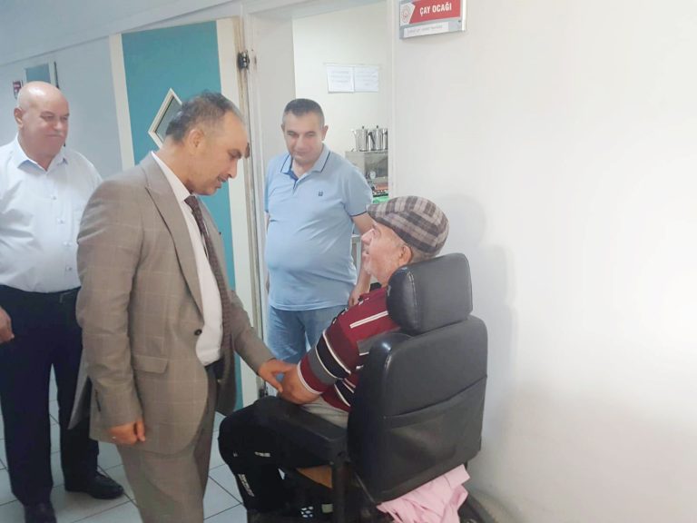 Arif Topal’dan moral ziyareti