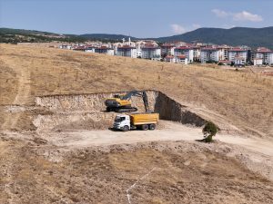 TOKİ konutları için ilk kazma vuruldu