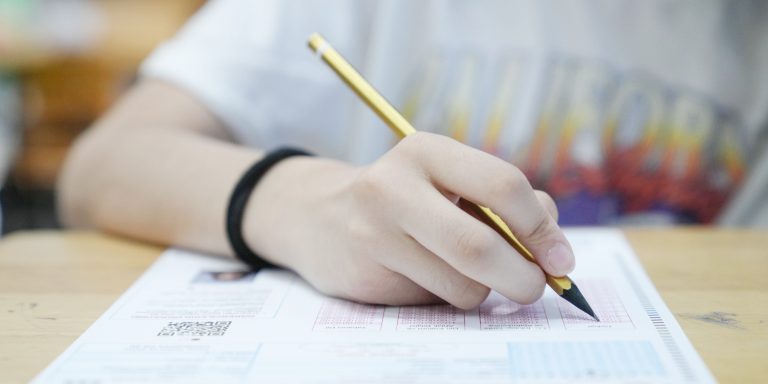 3 Bin 831 öğrenci LGS’de ter döktü