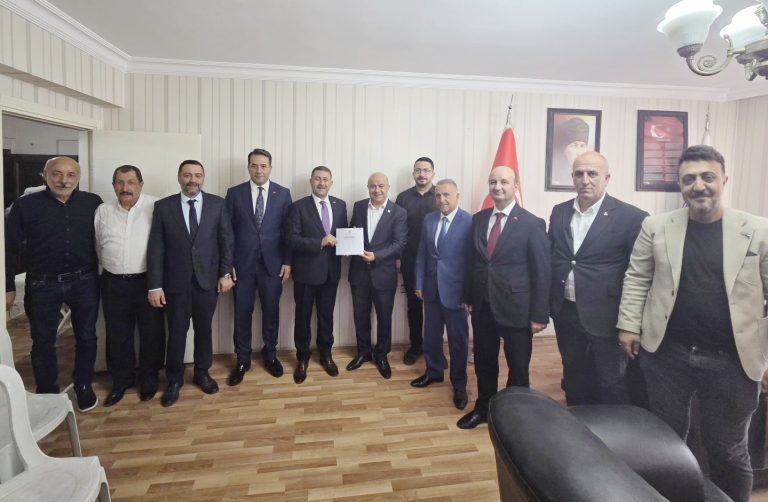 Milletvekili Sedef’ten SMMMO Başkanı Evcimen’e ziyaret