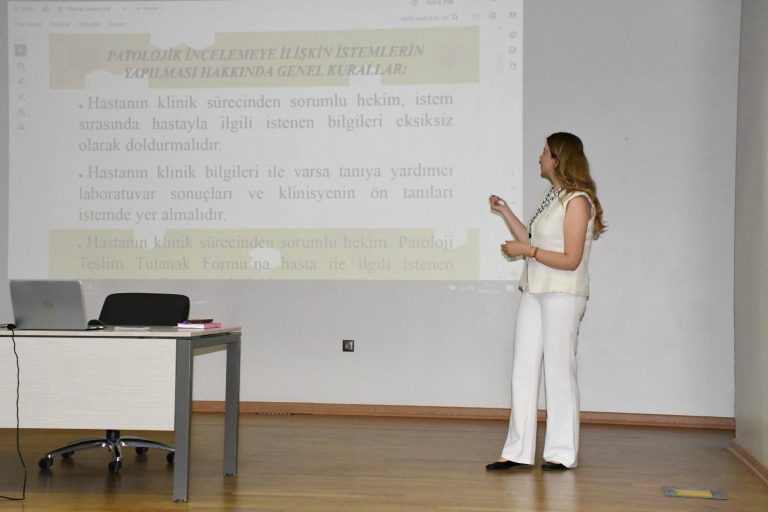 Yozgat Şehir Hastanesi’nde Patoloji Birimi Bilgilendirme toplantısı