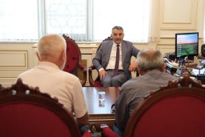 Vali Özkan, Vatandaşların sorunlarını dinlemeye devam ediyor