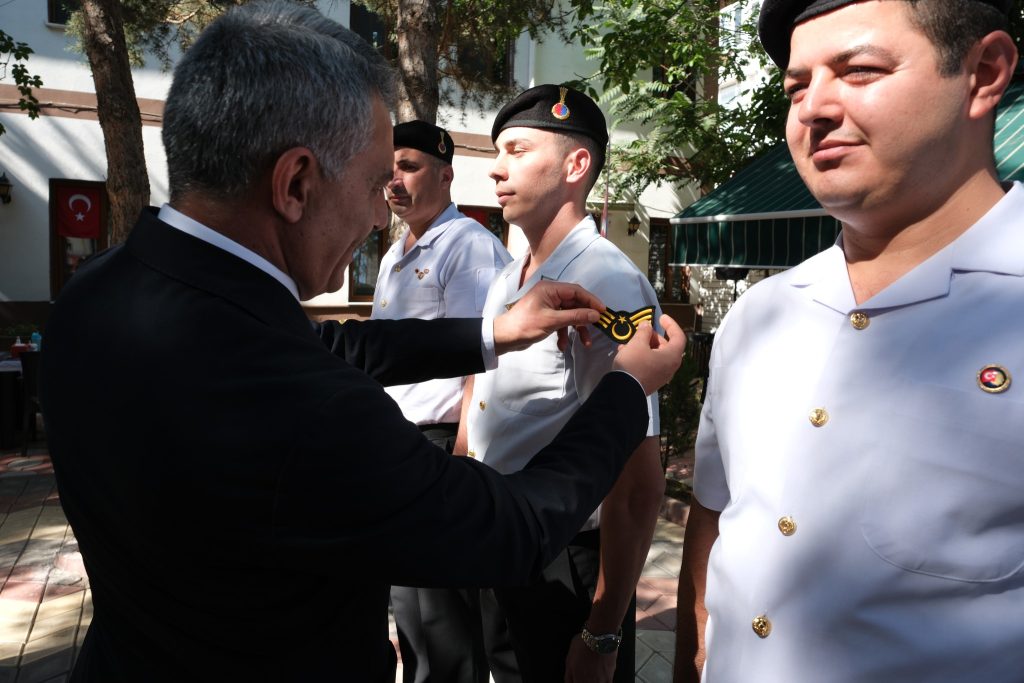 Vali Özkan, jandarma personelinin rütbe terfi törenine katıldı