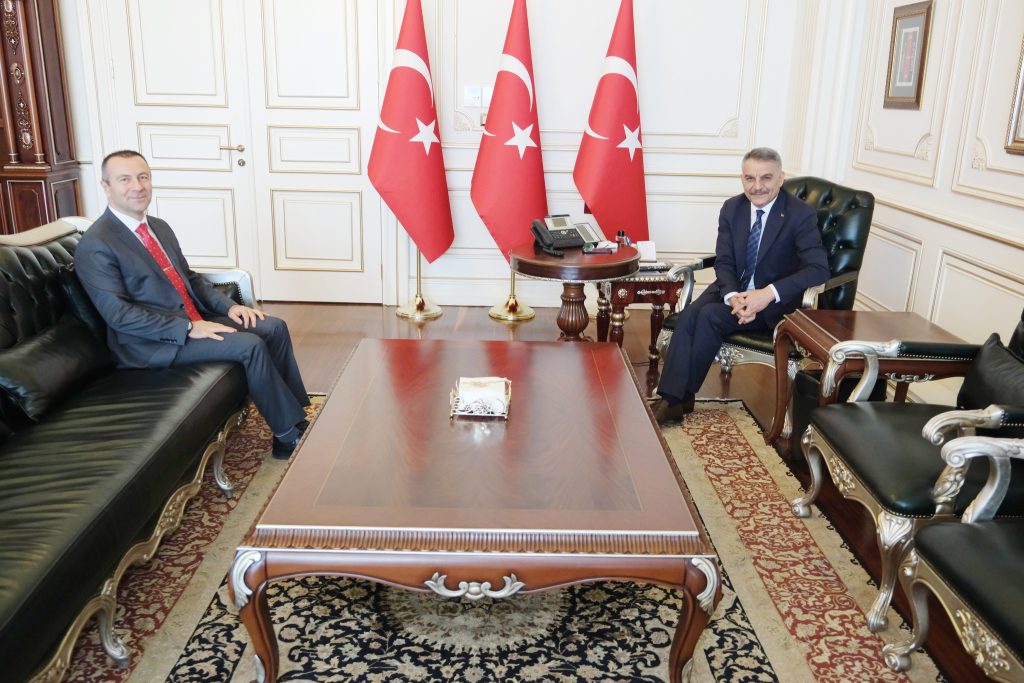 Hakim Ebubekir Sıttık Soylu’dan Vali Özkan’a ziyaret