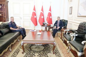 Albay Yalınkılıç’tan Vali Özkan’a ziyaret