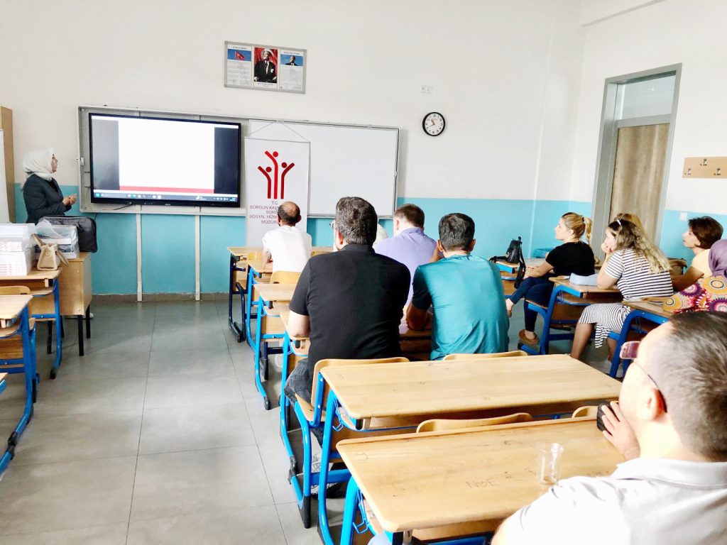 Öğretmenlere “Evlilik ve aile hayatı” eğitimi