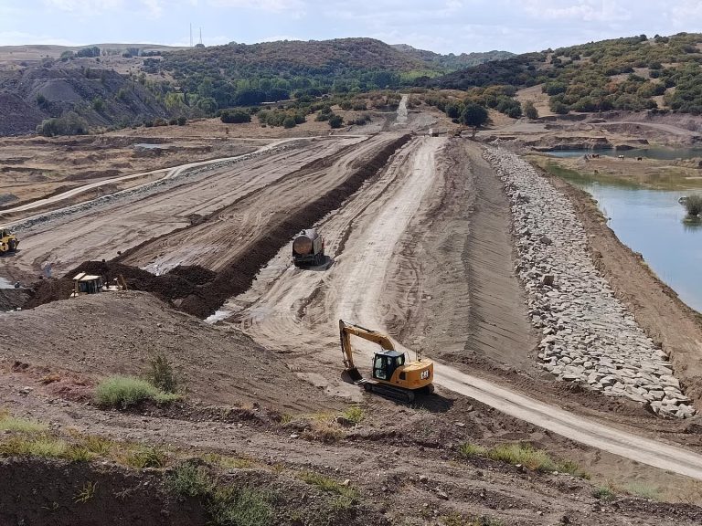 3 Bin 530 dekar araziye can suyu geliyor