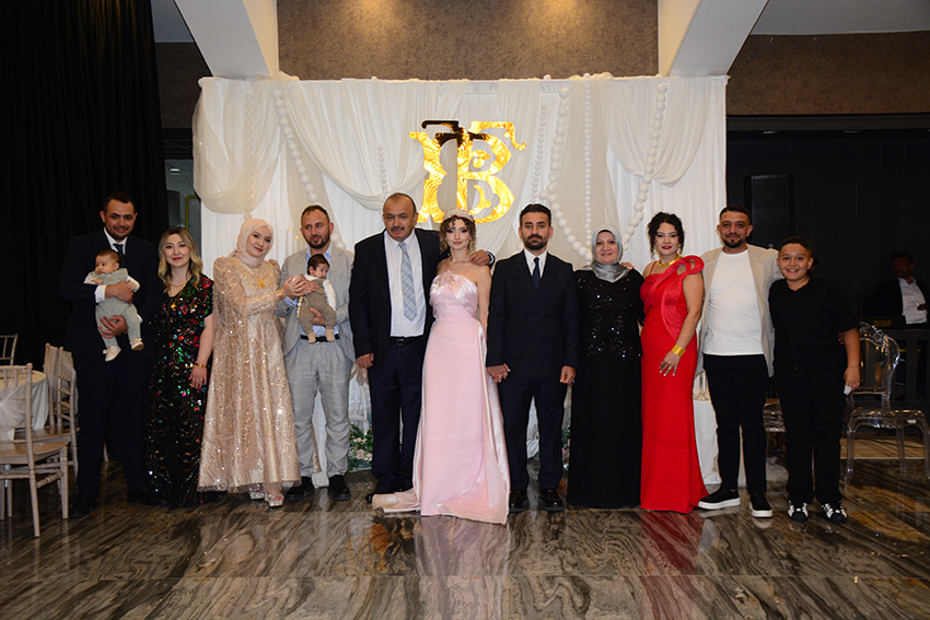 Erden ve Aktaş ailelerinin mutlu günü