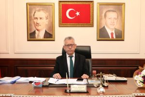 Arslan: Basın demokrasinin vazgeçilmezidir