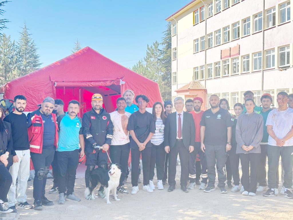 Yozgat UMKE sahada uygulamalı eğitim verdi