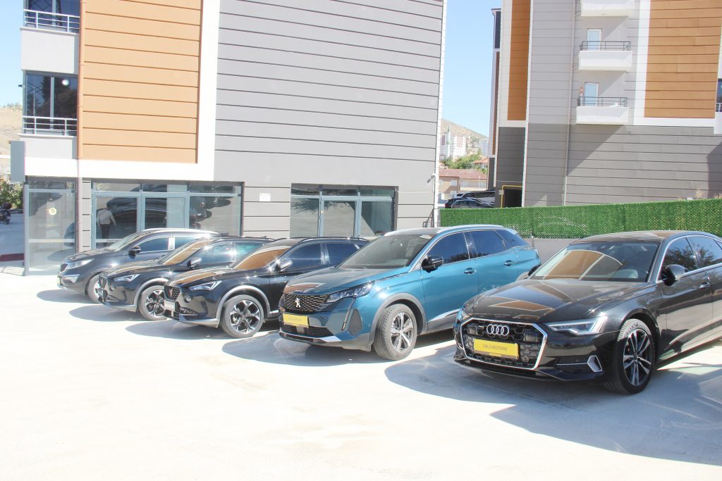 İkinci el araçta güvenin adı: Ünlü Motors