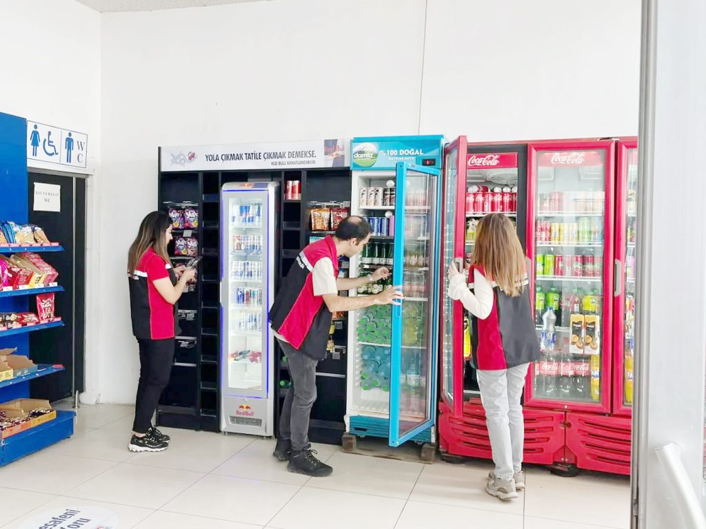 Gıda denetimlerini sürdürüyor