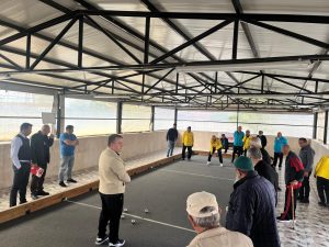 Ulu çınarlardan dostluk maçında büyük zafer