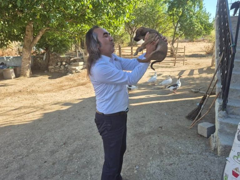 “Bir toplumun vicdanı, hayvanlara gösterdiği sevgiyle ölçülür”