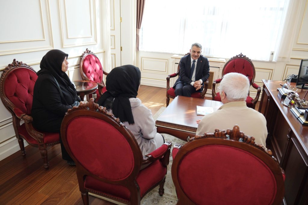 Vali Özkan, talepleri tek tek dinledi