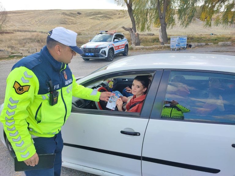 Sürücülere emniyet kemerine dikkat uyarısı