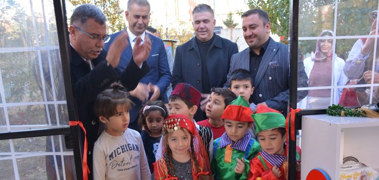 Minik öğrenciler için kış bahçesi açıldı