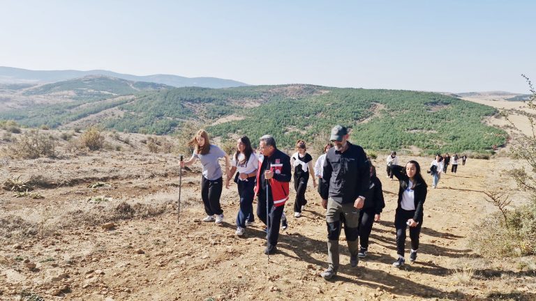 Çeşka Kalesi’ne sağlık yürüyüşü