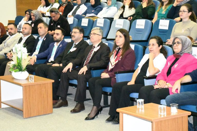 Meme kanseri farkındalık etkinliği düzenlendi
