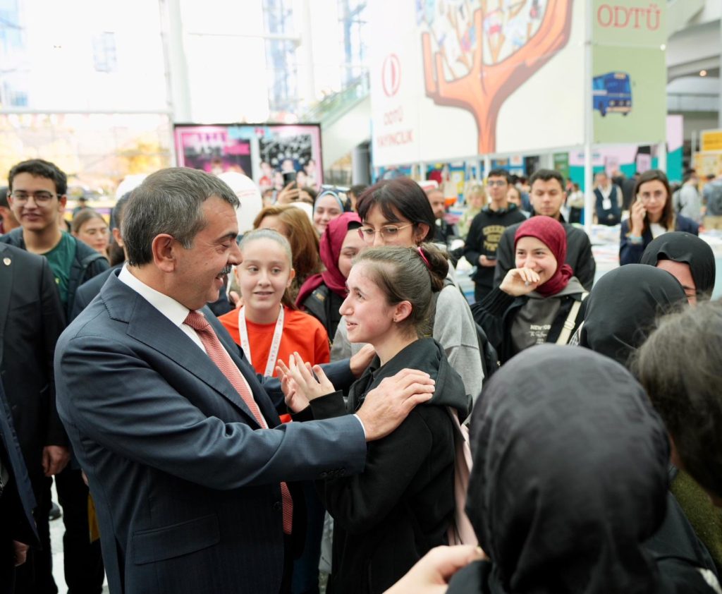 Bakan Tekin “Adres dışı kayıtlar kapatılacak”