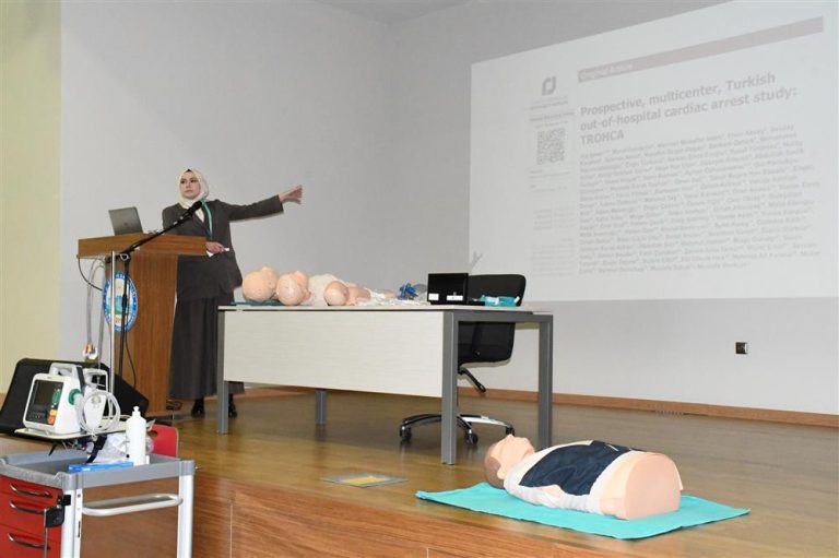 Hastane personeline acil müdahale eğitimi
