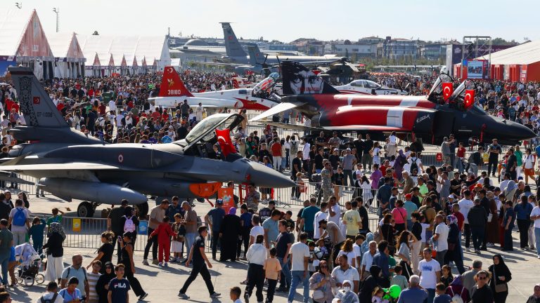 Gençler teknolojiyle buluşuyor: TEKNOFEST