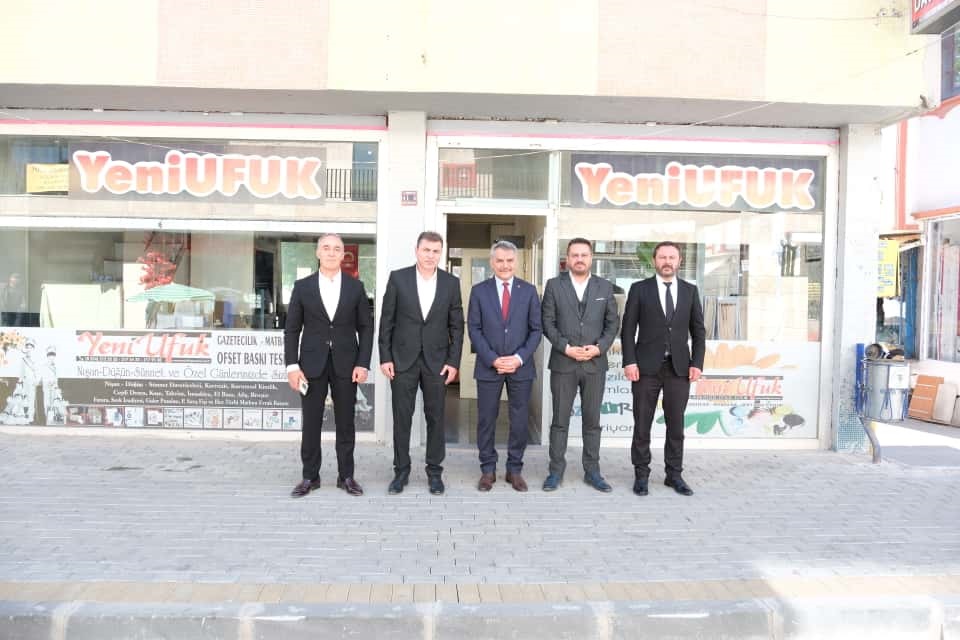 Vali Özkan’dan Gazetemize hayırlı olsun ziyareti