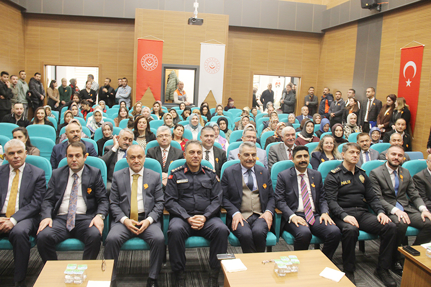 25 Kasım farkındalık programı düzenlendi