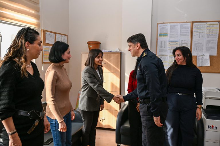 Koç, öğretmenlerin gününü kutladı