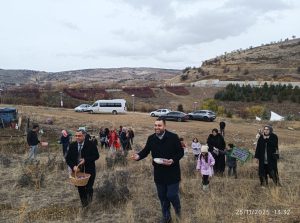 Minik öğrencilerden doğaya katkı