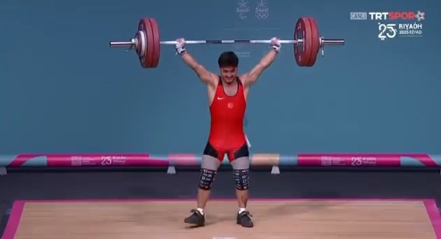 Yozgatlı Furkan Özbek Türkiye’yi gururlandırdı