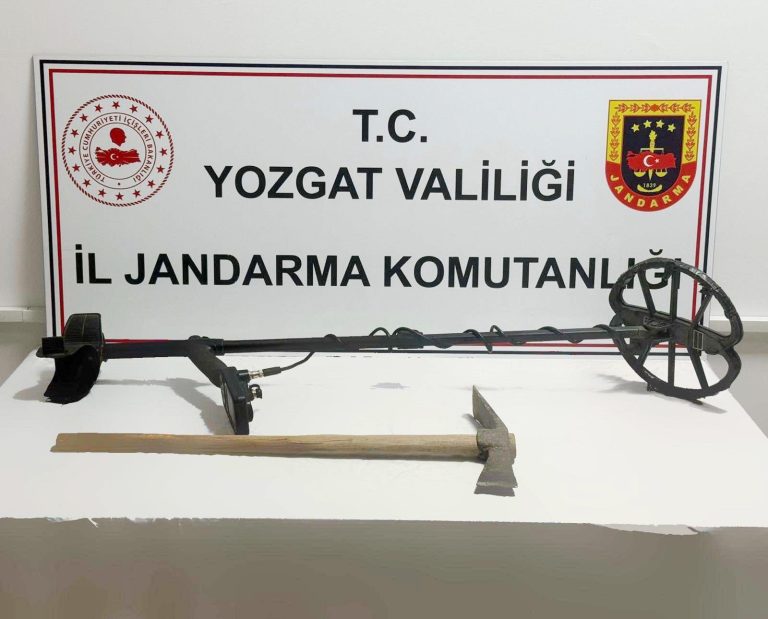Jandarma’dan kaçak kazıya suçüstü