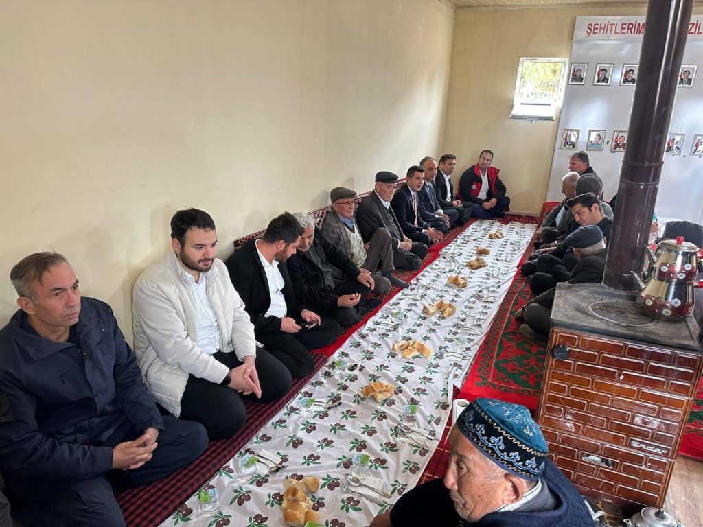 Jandarma şehit ve gazi aileleriyle buluştu