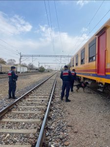 Jandarmadan tren yolu güvenlik taraması