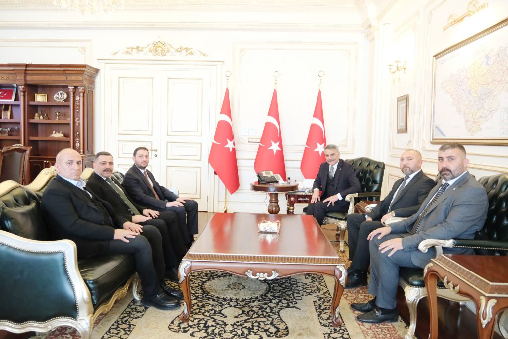 MHP İl Başkanlarından Vali Özkan’a ziyaret