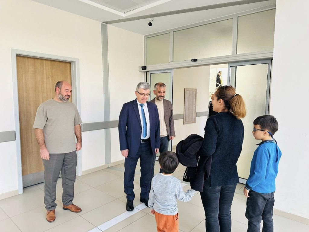 Karaarslan’dan Ağız ve Diş Sağlığı Merkezine ziyaret