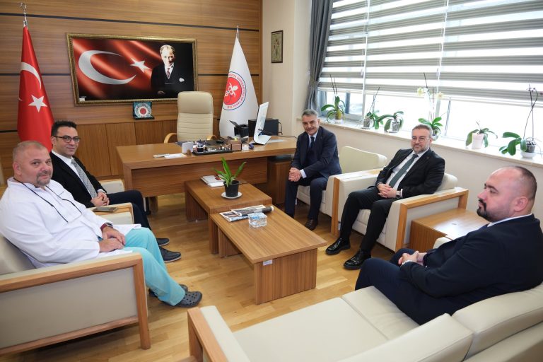 Özkan’dan, Bozok Üniversitesi Hastanesi’ne ziyaret