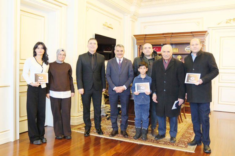 Arabaşı şampiyonlarından Vali Özkan’a ziyaret