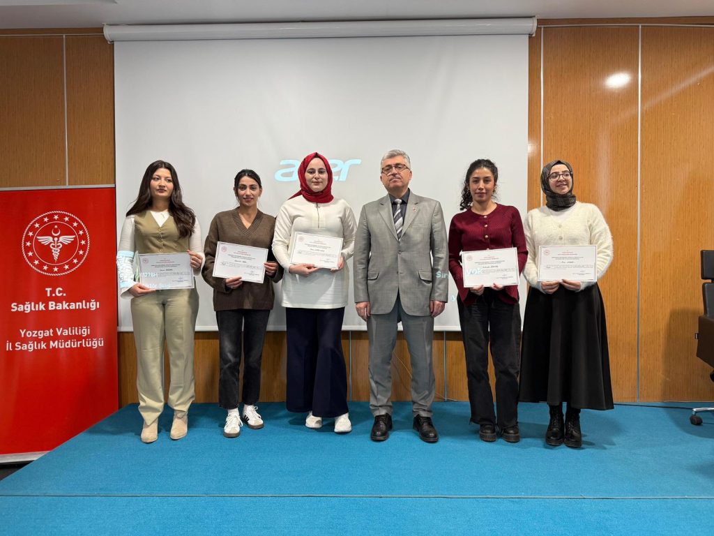 Sağlık personeline Neonatal Resüsitasyon eğitimi