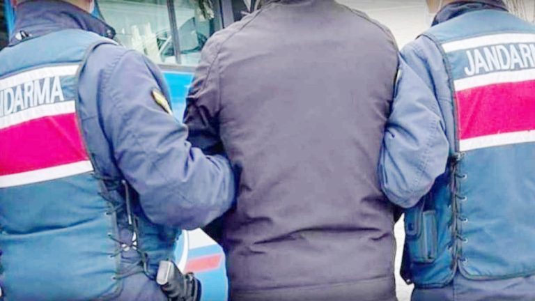 jandarmadan operasyon: 4 kişi yakalandı