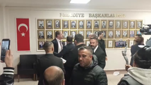 VİDEOLU HABER Tartışma arbedeye dönüştü