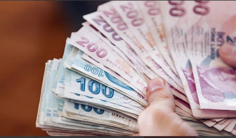 Üst düzey yöneticilere 30 bin lira seyyanen zam