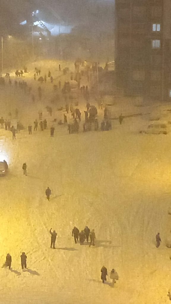 VİDEOLU HABER Yozgat karla beyaza büründü, çocuklar sokağa döküldü